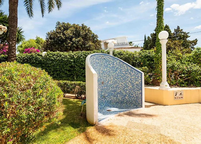 Oasis Junto A Rotas * Dénia