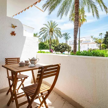 Oasis Junto A Rotas Denia