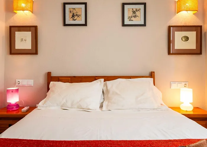 Oasis Junto A Rotas * Дения